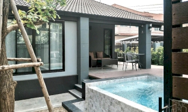 หากท่านมาเที่ยว สถาบันล้านนาศึกษา มองหาที่พัก บริการจองโรงแรม รีสอร์ท ที่พักราคาถูก ไม่บวกราคาเพิ่มในภายหลังเลือกชำระเงินได้หลายช่องทาง พร้อมโปรโมชั่นราคาพิเศษ.  ในปี 2025