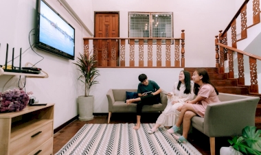 ค้นหาห้องพักที่ใกล้ที่สุดแถว เทพสถิต น่าไปพักและไปเที่ยว  ในปี 2025