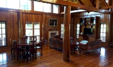 ค้างคืนแถว สันโป่ง เลือกจองที่ไหนดี  ในปี 2025