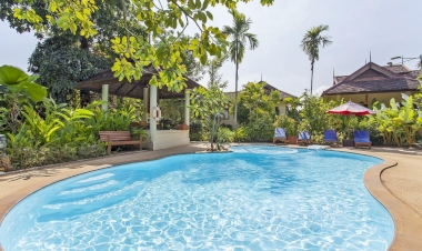 ค้นหาห้องพักที่ใกล้ที่สุดแถว ท่าศาลา ที่ราคาถูกและดี  ในปี 2025