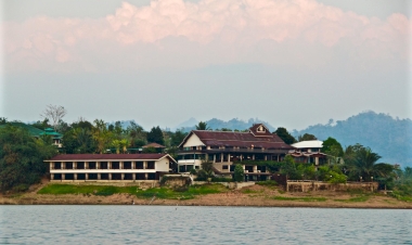 รวมรีวิวโรงแรม รีสอร์ท ที่พักใน หนองลู ที่ทำให้คุณไม่ผิดหวังแน่นอน.  ในปี 2025