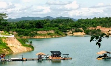 รวมรีวิวโรงแรม รีสอร์ท ที่พักใน หนองหาน ที่ทำให้คุณไม่ผิดหวังแน่นอน.  ในปี 2025