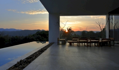 หากท่านมาเที่ยว ท่าเสา มองหาที่พัก บริการจองโรงแรม รีสอร์ท ที่พักราคาถูก ไม่บวกราคาเพิ่มในภายหลังเลือกชำระเงินได้หลายช่องทาง พร้อมโปรโมชั่นราคาพิเศษ.  ในปี 2025