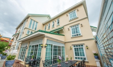 รวมรีวิวโรงแรม รีสอร์ท ที่พักใน วัดสามพระยา ที่ทำให้คุณไม่ผิดหวังแน่นอน.  ในปี 2025